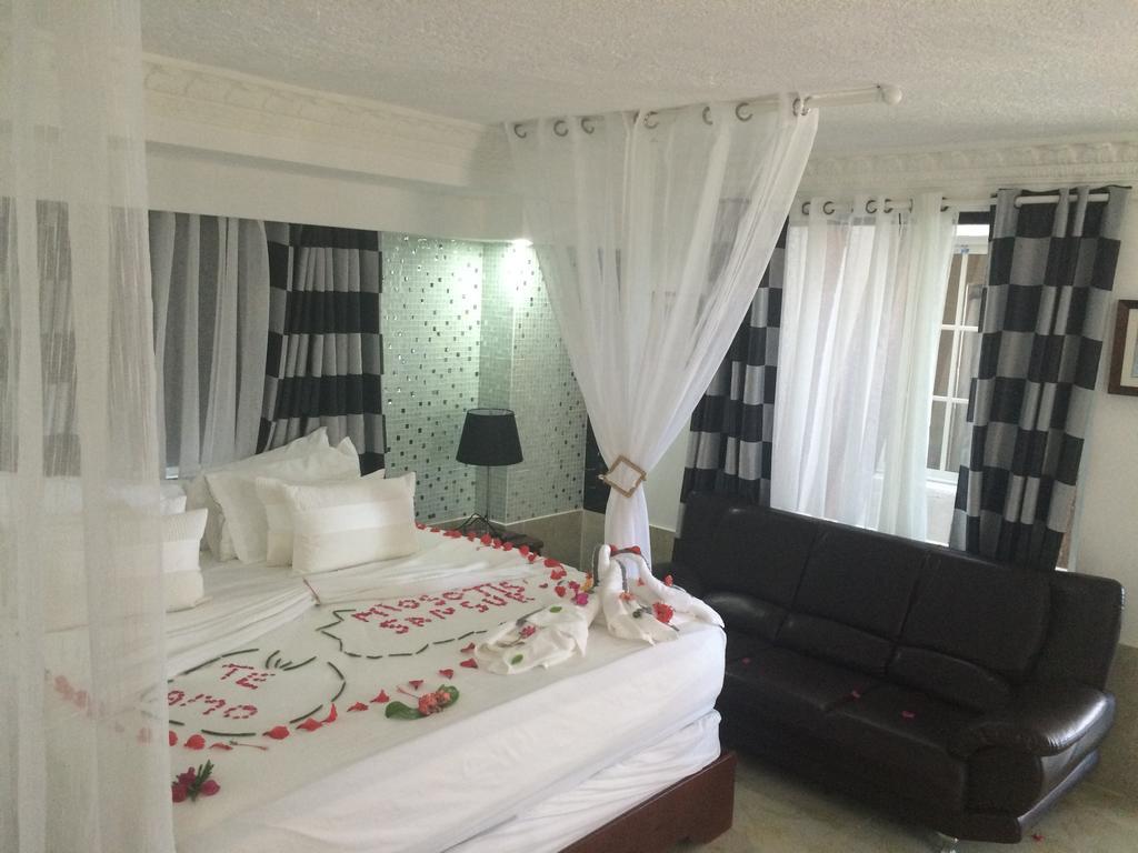 Daymond Blue Tropical Lodge Barahona Exteriör bild